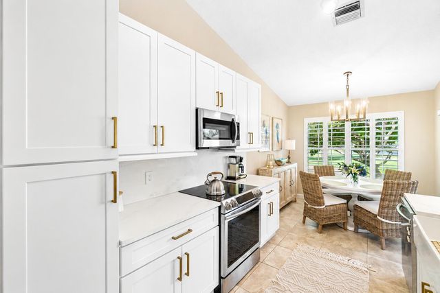17061 EMILE Street 5, Boca Raton, FL 33487