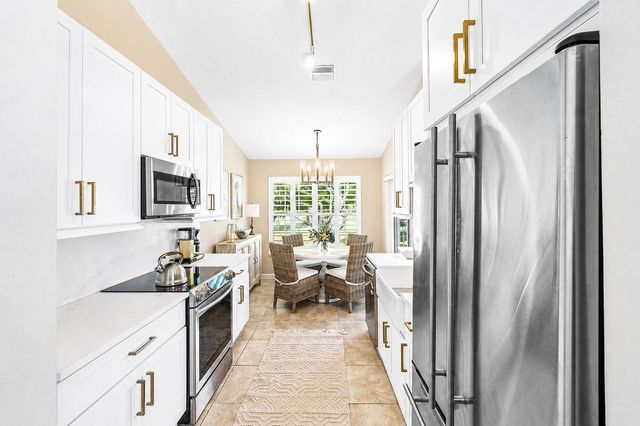 17061 EMILE Street 5, Boca Raton, FL 33487