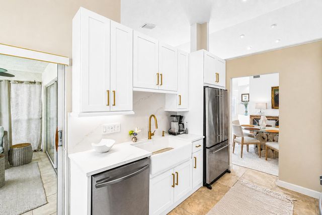 17061 EMILE Street 5, Boca Raton, FL 33487