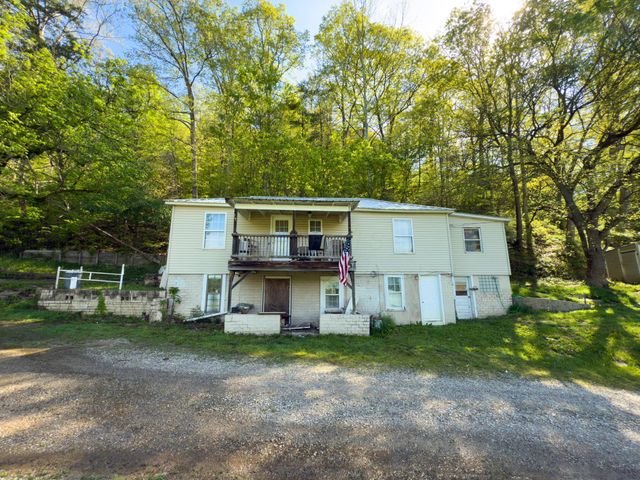 140 Sycamore Street, Glouster, OH 45732