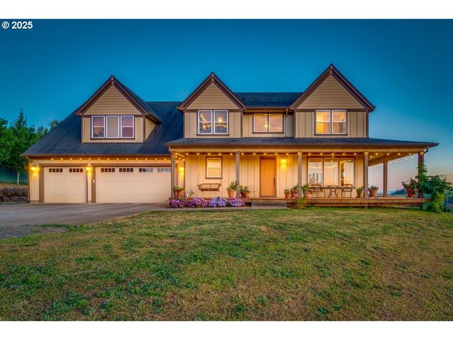 11825 Ne FINN HILL Loop, Carlton, OR 97111