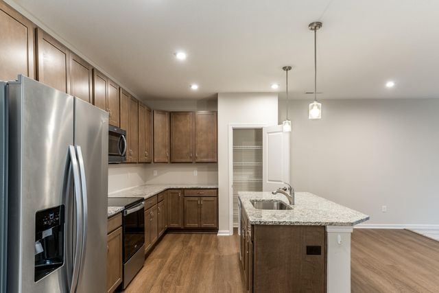 1285 Retriever Way, 3F, Florence, KY 41042