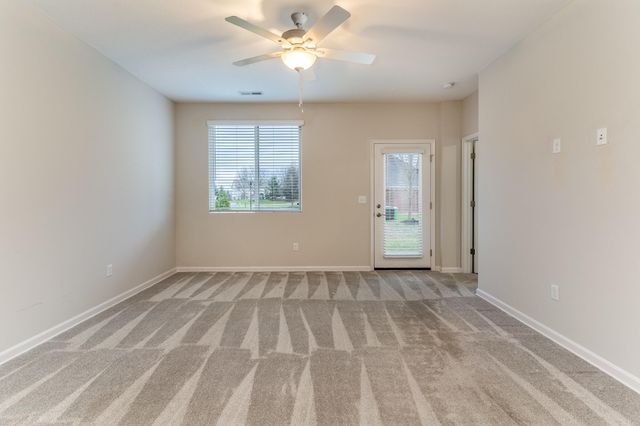 1285 Retriever Way, 3F, Florence, KY 41042