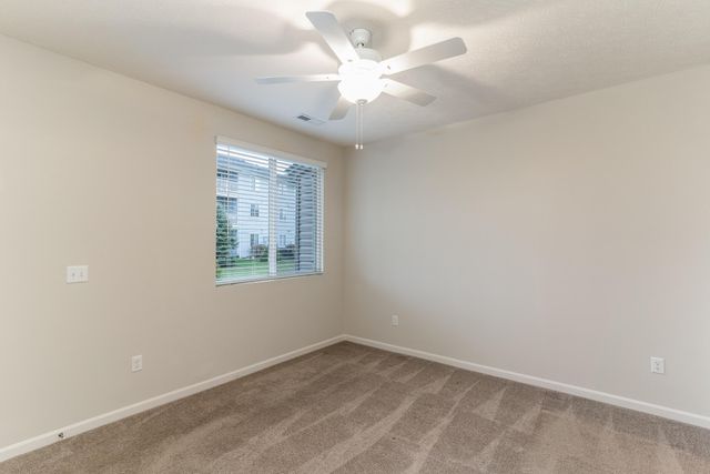 1285 Retriever Way, 3F, Florence, KY 41042