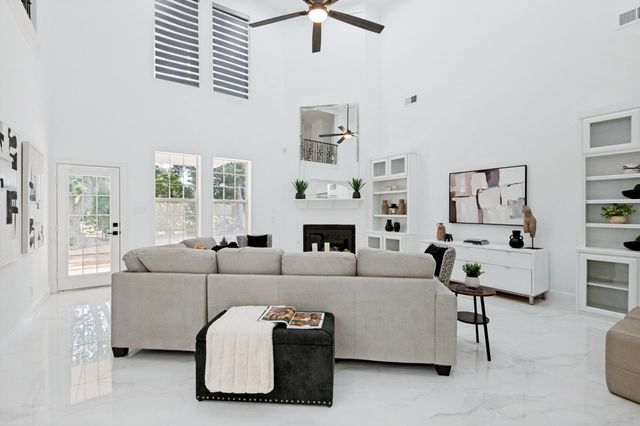 1813 Countryside, Carrollton, TX 75007