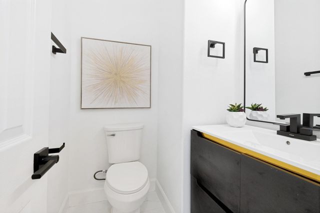 1813 Countryside, Carrollton, TX 75007