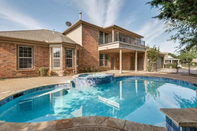 1813 Countryside, Carrollton, TX 75007
