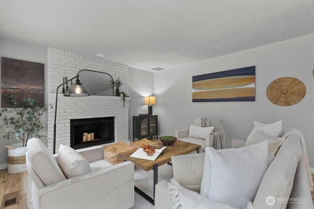 7304 Turquoise Drive SW, Lakewood, WA 98498