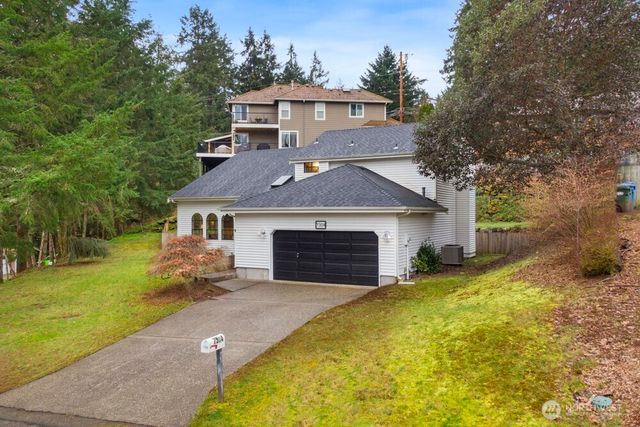 7304 Turquoise Drive SW, Lakewood, WA 98498