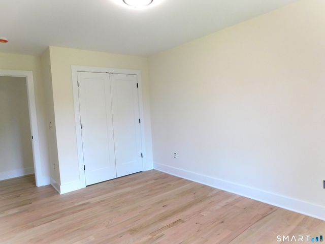 60 Mohegan Road, Shelton, CT 06484