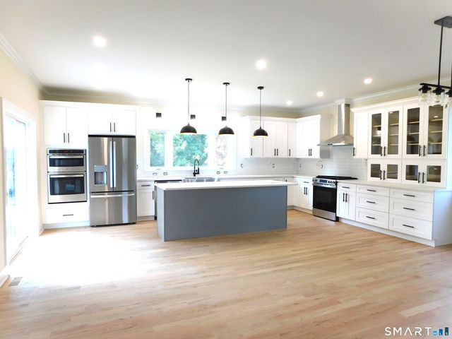 60 Mohegan Road, Shelton, CT 06484