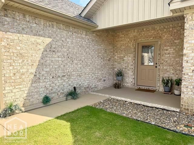 128 Clearwater Drive, Brookland, AR 72417