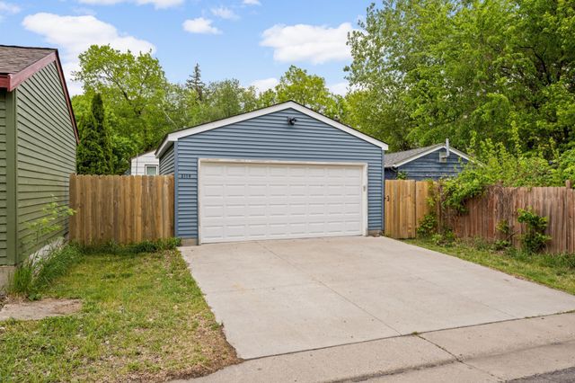 2119 2nd Avenue N, Minneapolis, MN 55405