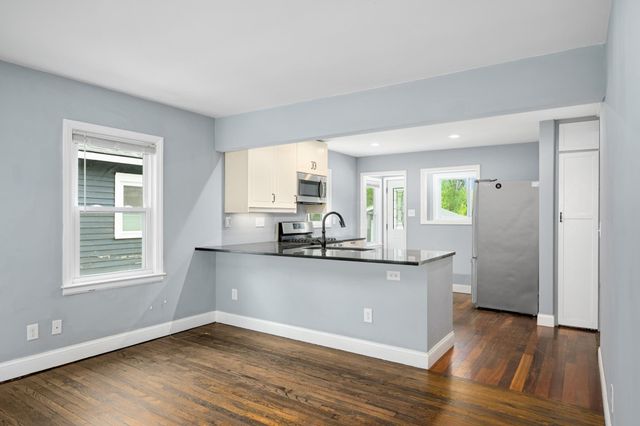 2119 2nd Avenue N, Minneapolis, MN 55405