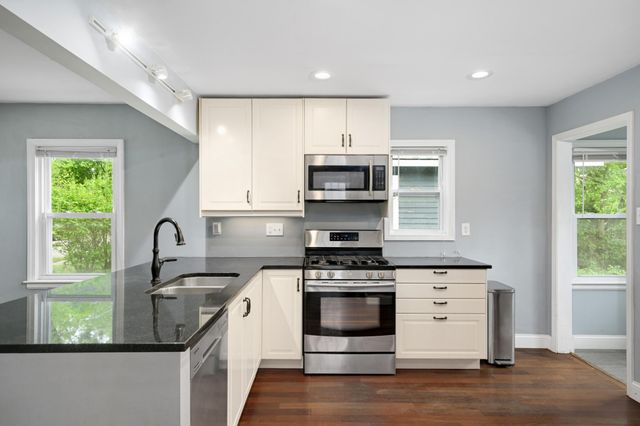2119 2nd Avenue N, Minneapolis, MN 55405