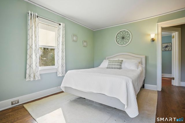 130 Toms Road, Stamford, CT 06906