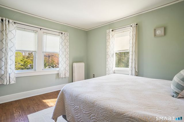 130 Toms Road, Stamford, CT 06906