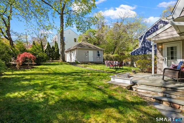 130 Toms Road, Stamford, CT 06906