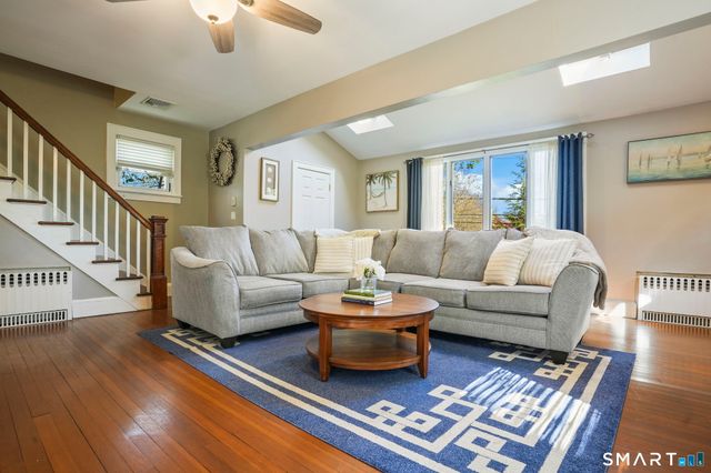 130 Toms Road, Stamford, CT 06906