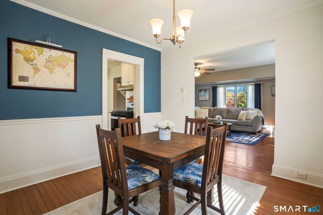 130 Toms Road, Stamford, CT 06906