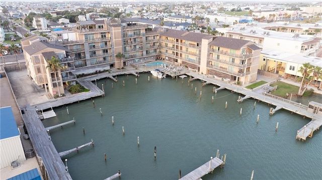 200 W Cotter Ave B-3, Port Aransas, TX 78373