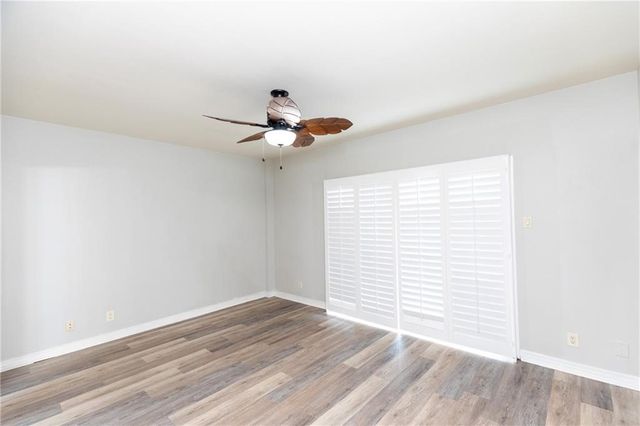 200 W Cotter Ave B-3, Port Aransas, TX 78373