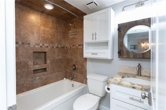 200 W Cotter Ave B-3, Port Aransas, TX 78373