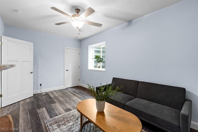 1523 E 122 Street, Cleveland, OH 44106