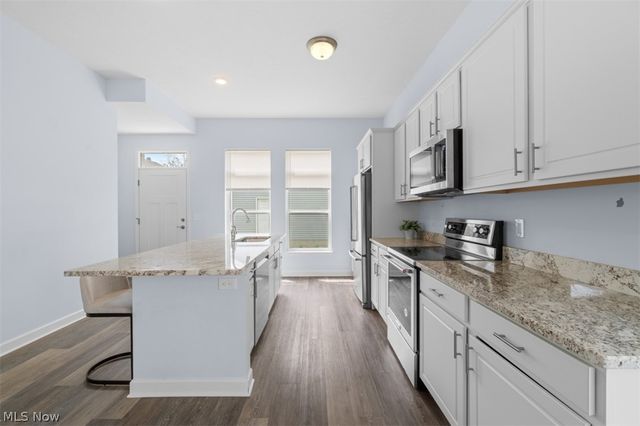 1523 E 122 Street, Cleveland, OH 44106