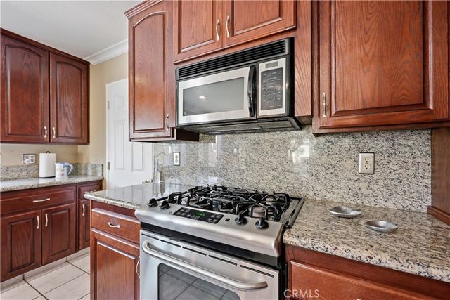 1817 E Alcove, Anaheim, CA 92805