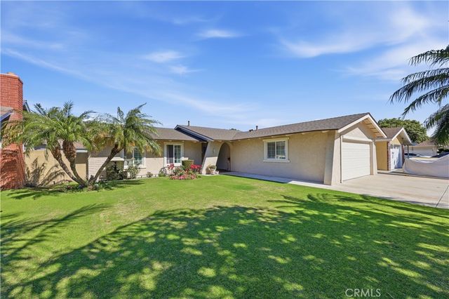 1817 E Alcove, Anaheim, CA 92805