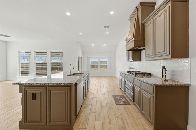 2504 Veranda Way, Mansfield, TX 76084