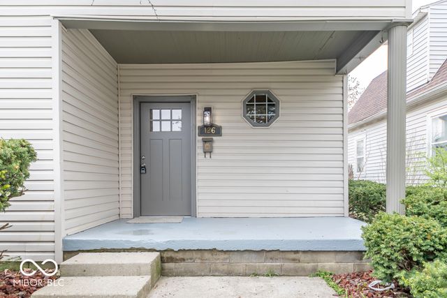 126 S 3rd Avenue, Beech Grove, IN 46107