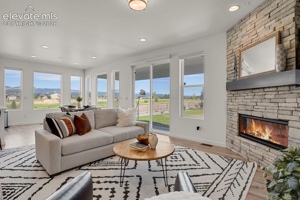 2404 Antica Court, Colorado Springs, CO 80921 — photo 4