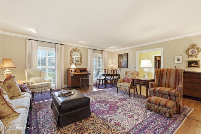 2101 Camargo Rd, Louisville, KY 40207