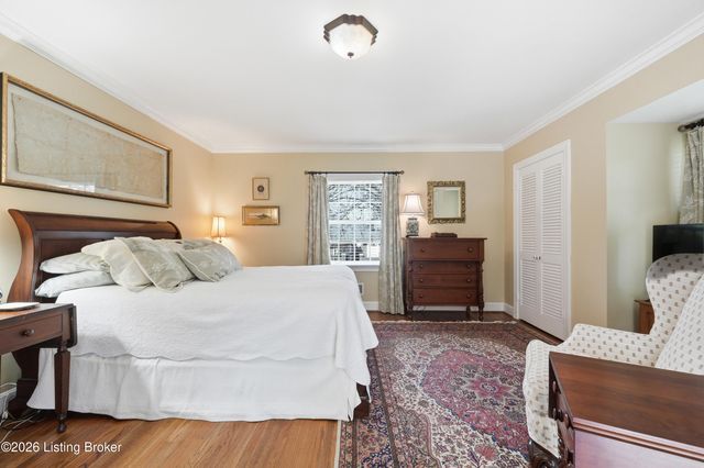 2101 Camargo Rd, Louisville, KY 40207