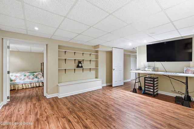 2101 Camargo Rd, Louisville, KY 40207