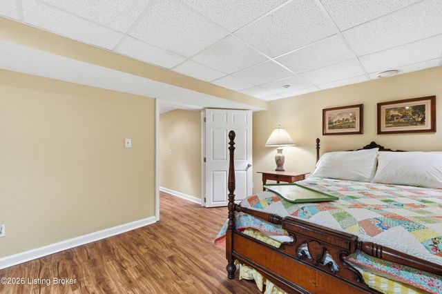 2101 Camargo Rd, Louisville, KY 40207