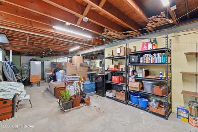 2101 Camargo Rd, Louisville, KY 40207