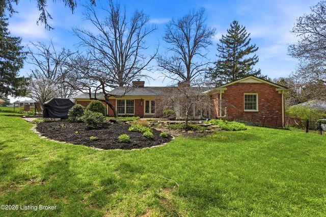 2101 Camargo Rd, Louisville, KY 40207