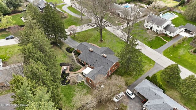 2101 Camargo Rd, Louisville, KY 40207