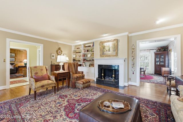 2101 Camargo Rd, Louisville, KY 40207