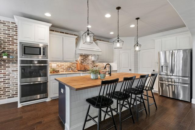 6307 Teresa Lane, Rowlett, TX 75089