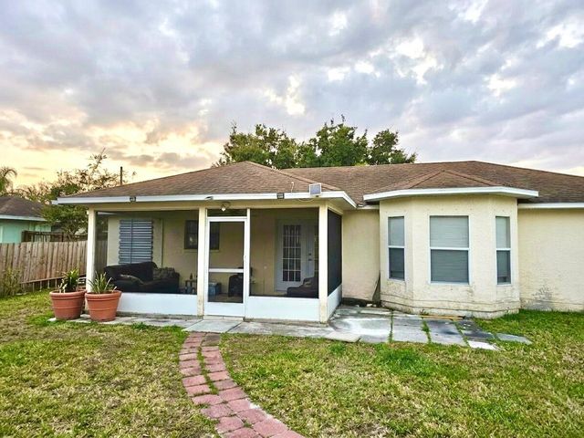 2249 SE Glover Street, Port St. Lucie, Port St Lucie, FL 34984