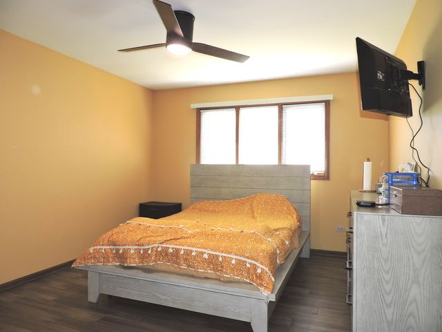 6931 Coachwood Trail, Tinley Park, IL 60477