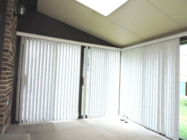 6931 Coachwood Trail, Tinley Park, IL 60477