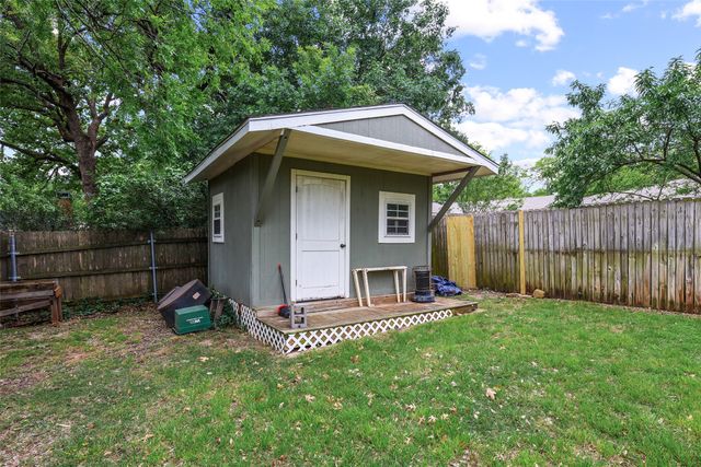 716 Westwood Drive, Sherman, TX 75092