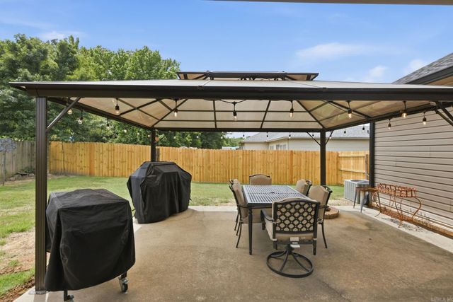 153 Peach Street, Austin, AR 72007