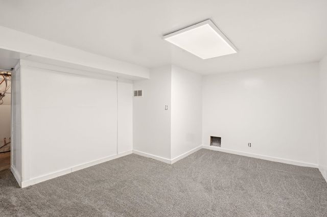 4518 N Assembly St, Spokane, WA 99205
