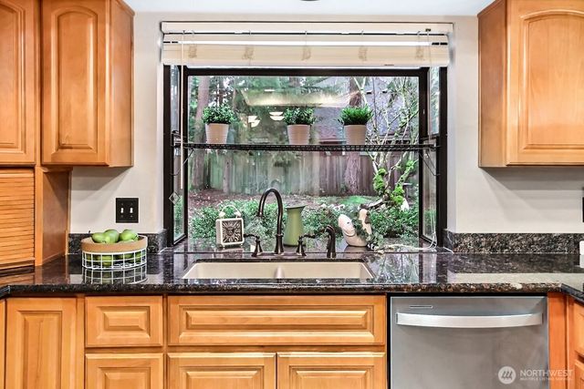 21501 SE 292nd Court, Kent, WA 98042